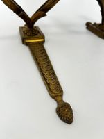 Quatre appliques en bronze à deux lumières, modèle classique (photo 3)