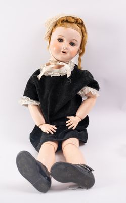 Poupée SFBJ 301, taille 14, tête en composition