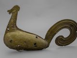 l'image d'un objet en forme d'oiseau sur une surface blanche