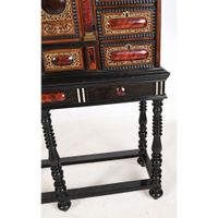 CABINET ANVERSOIS LOUIS XIII en écaille, bois de placage et … (photo 6)