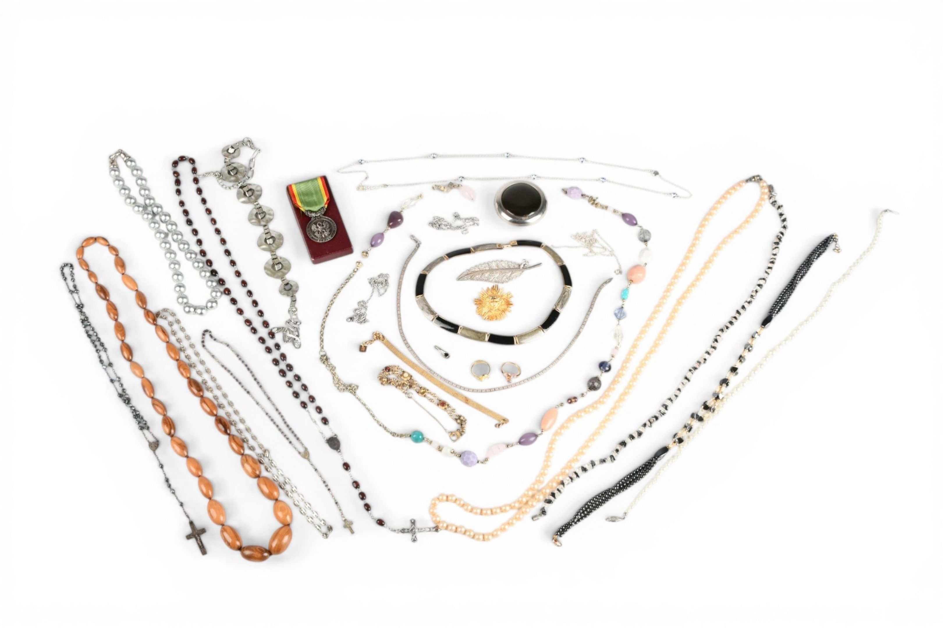 Objets d'art & Curiosités