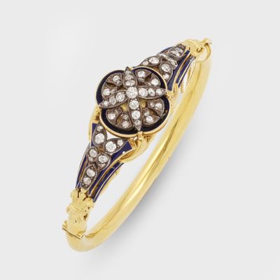 un bracelet manchette ancien en diamants et émail