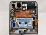 a cell phone that has a broken battery in it