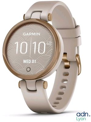 La montre connectée Garmin est conçue pour ressembler à une montre connectée