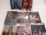 Les bandes dessinées « The Walking Dead » sont exposées sur une table