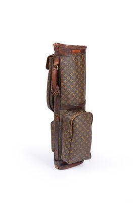 Louis VUITTON - Rare sac de golf en toile Monogram et cuir n…