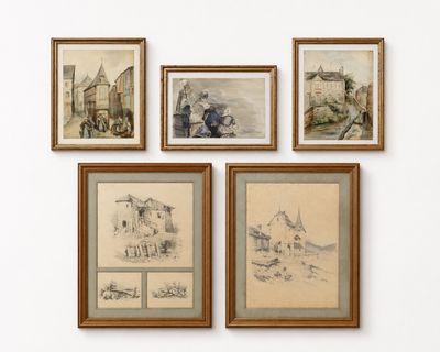 plusieurs dessins encadrés représentant des personnes et des bâtiments sur un mur blanc