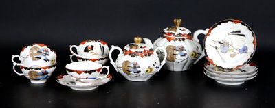 JAPON, vers 1920. Partie de service à thé en porcelaine à dé…