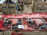 de nombreux outils qui sont posés sur une boîte rouge