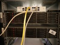 2 BAIES DE DISQUES DUR D3700 EMCLOSURE AVEC CHACUNES 5 DISQU… (photo 2)