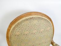 Fauteuil de style Louis XVI en hêtre naturel, à dossier plat… (photo 2)