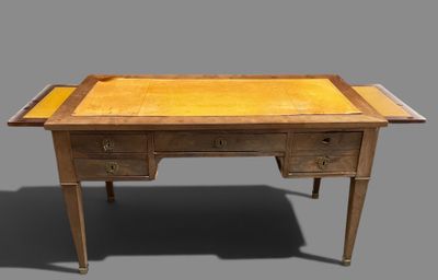 une image représentant un bureau en bois avec deux tiroirs et un plateau jaune