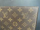 louis vuitton monogram canvas wallet with gold hardware