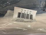 a label that says fr us it eu on the back of a shirt