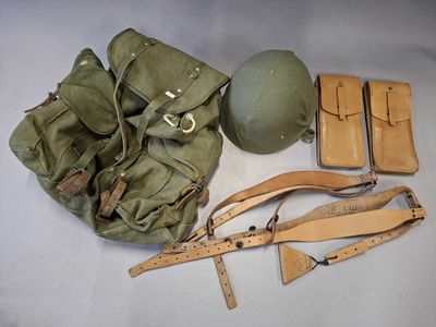 CASQUE Ml 51 avec sous casque. Intérieur marqué A.G. Paris 1…