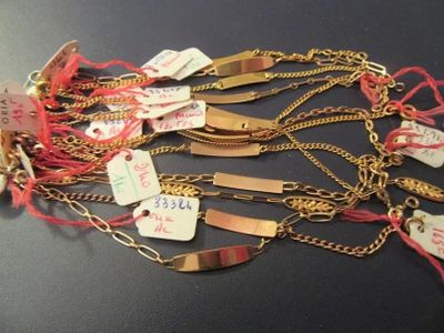 a lot of tags that are on a chain