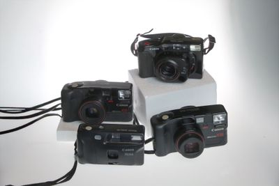 Lot compact CANON 2 megazoom 105, 1 top twin, 1 prima junior…