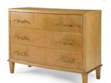 image d'une commode en bois sur fond blanc