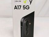 the box of the new samsung a7 5g phone is open