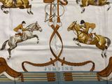 a picture of a scarf with a picture of horses and jockeys