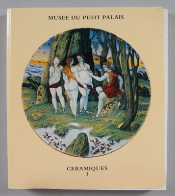 la couverture d'un livre représentant trois nus dans une forêt