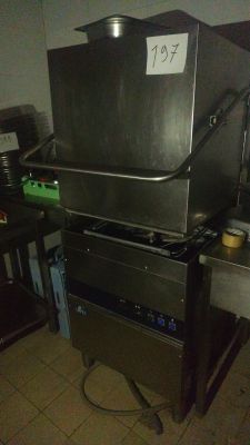 an image of a commercial kitchen with a lot of appliances