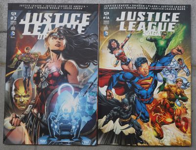 URBAN COMICS DC Comics, lot de + 180 revues souples cartonné… - Photo 1