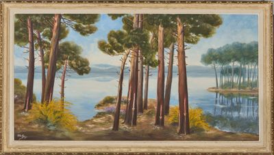 une peinture à l'huile représentant un lac entouré d'arbres sur une colline