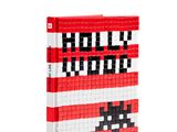 un livre rouge et blanc orné d'un motif en pixels