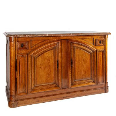 une image d'un meuble en bois avec un plateau en marbre