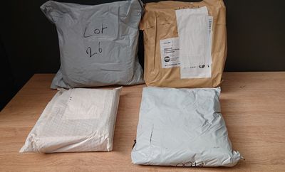 Lot de 4 colis Mystere (Retour Amazon,NPAI, Adresse incomple…