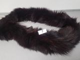 an image of a fur collar with a tag on it