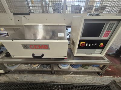 Machine de contrôle d'équilibrage CEMB