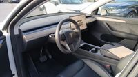 TESLA MODEL Y GRANDE AUTONOMIE DUAL MOTOR AWD - Genre : VP -… (photo 5)