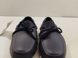 chaussures bateau en cuir bleu marine pour homme, à lacets et semelle extérieure en caoutchouc