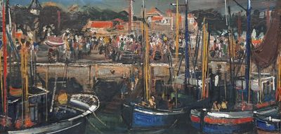 many boats that are sitting in the water together