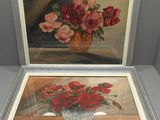 tableau représentant des fleurs rouges dans un vase posé sur une table, à côté d'une image représentant un vase de fleurs rouges