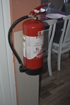 Lot 3 extincteurs, en l'état - Photo 1