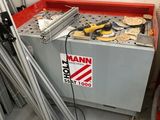 l'image d'une machine installée dans une pièce