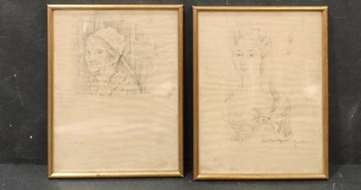 deux dessins encadrés représentant un homme et une femme assis sur un banc