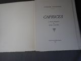 un livre ouvert sur une illustration représentant des caprices
