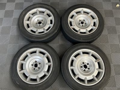 ROLLS-ROYCE Jeu de 4 jantes Rolle Royce Phantom avec leurs p…