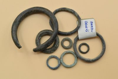 Ensemble d'anneaux Gaulois en bronze.