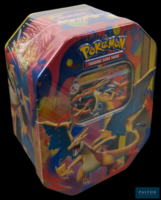 une boîte de cartes à collectionner Pokémon exposée