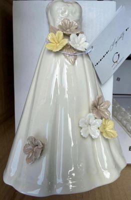 Lot de 18 vases bustiers hauteur 15cm