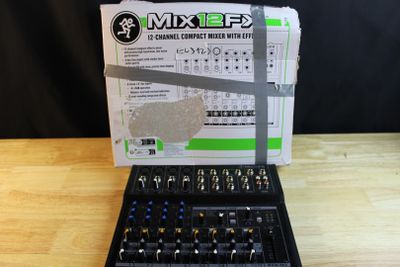 EL312 table de mixage MIX 12 FX