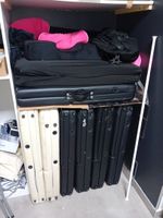 10 tables de soin pliantes, petit lot de coussins
