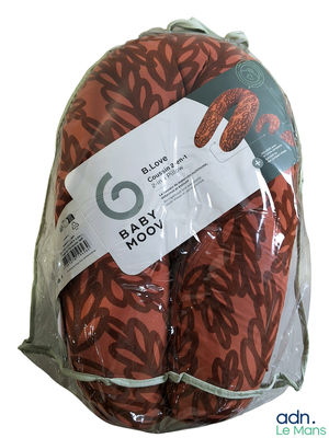 un sachet de « Baby Moov » emballé dans du plastique