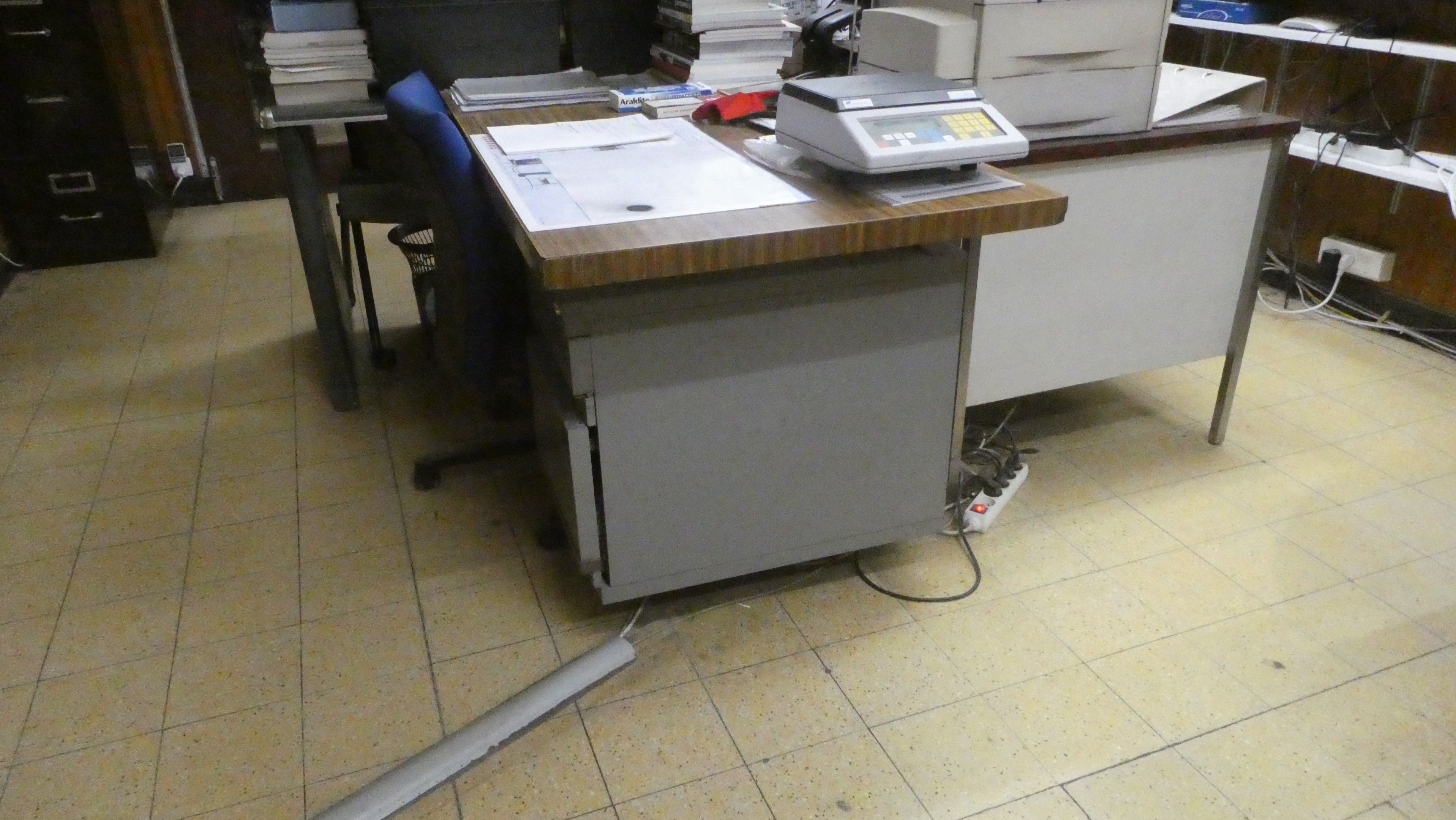 - 6 Bureaux anciens