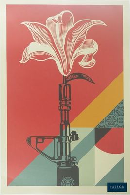 une image représentant une photo d'un vase contenant une fleur
